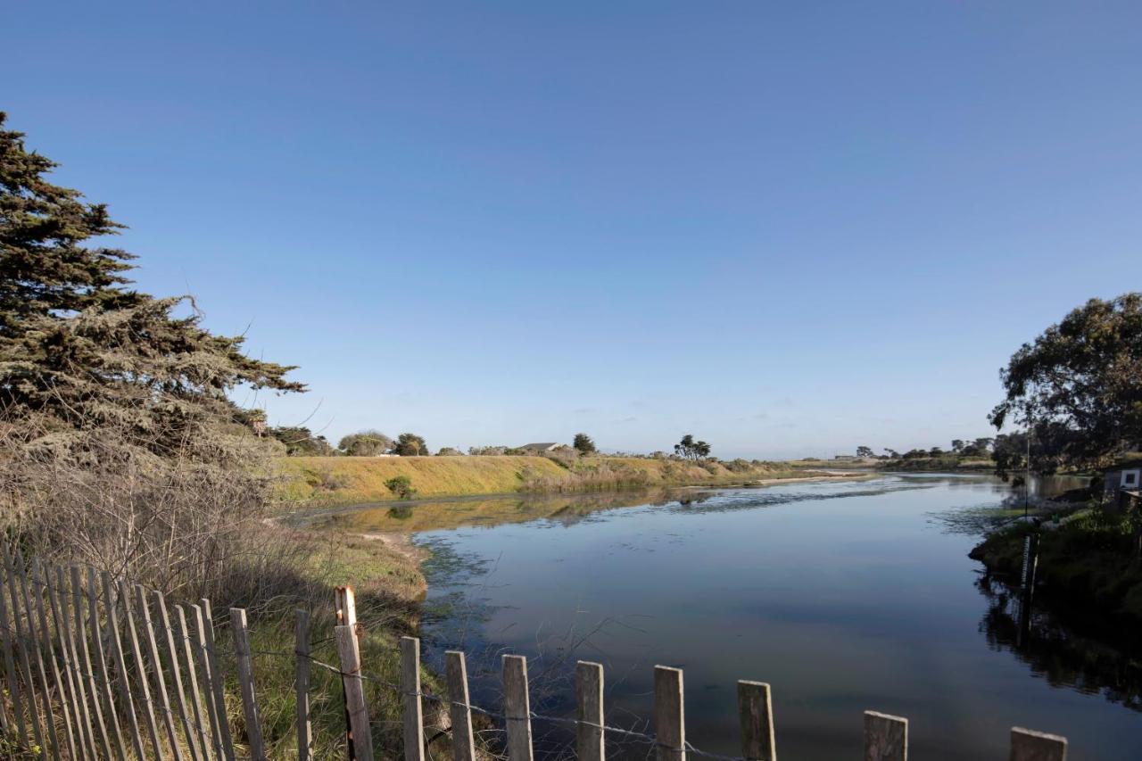 Inn At Moss Landing Point Zewnętrze zdjęcie